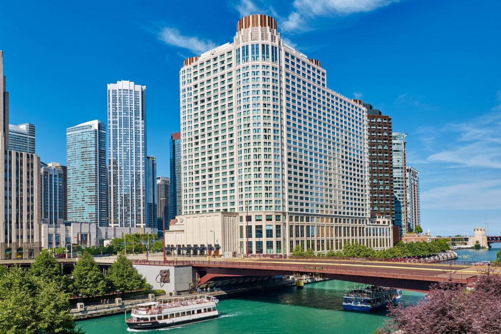 exterior of sheraton grand Chicago