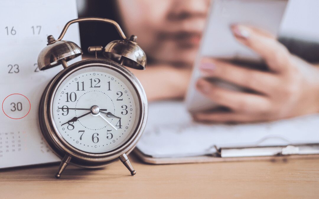 Ways your employees are stealing time at work!